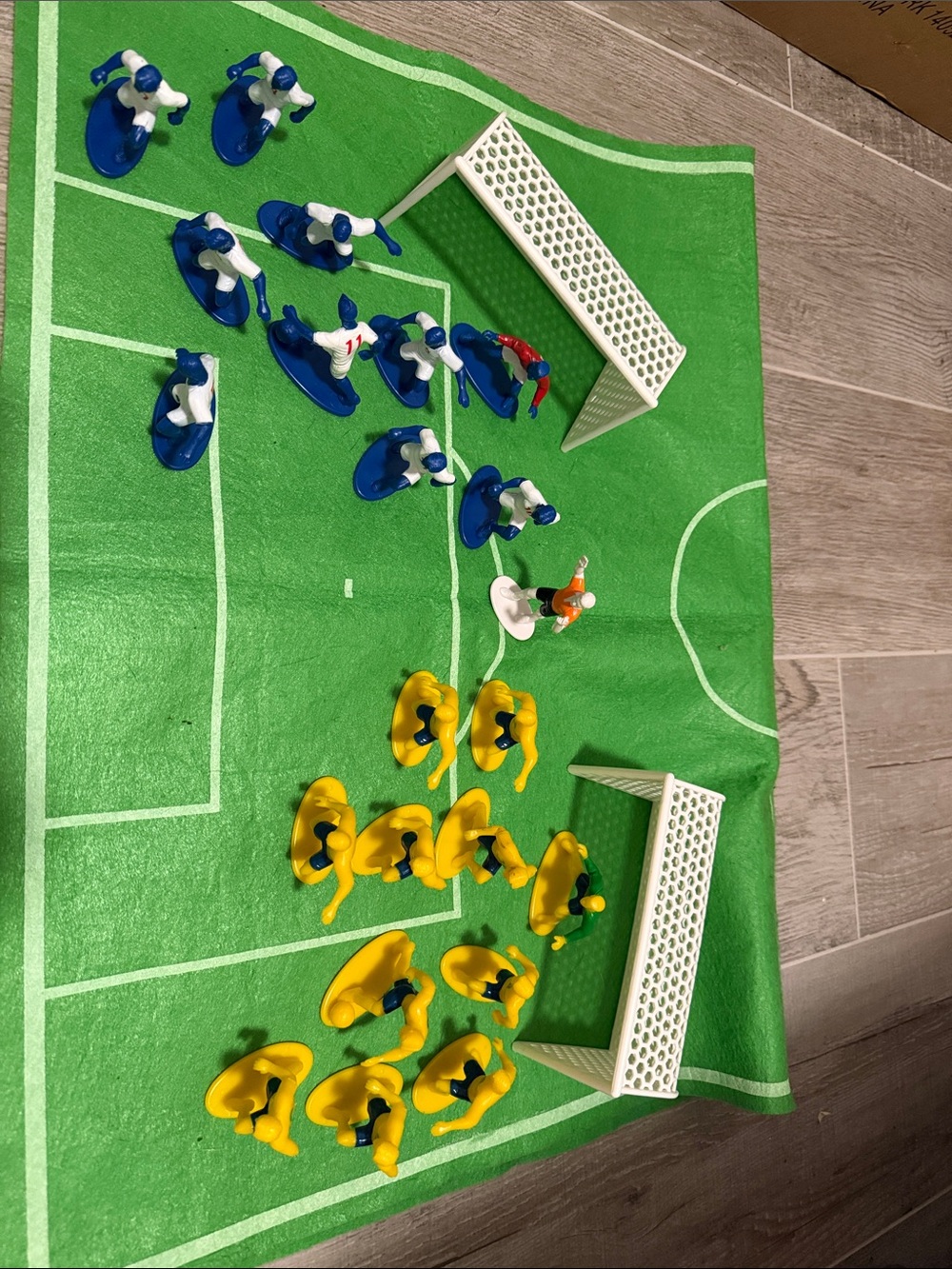 Tabletop Soccer Set - Blue and Yellow Players with Goals